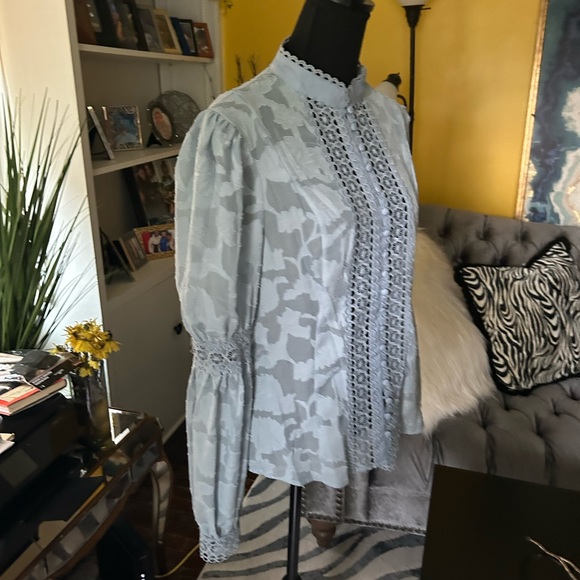 Fashion Nova baby blue lace blouse - Picture 16 of 16